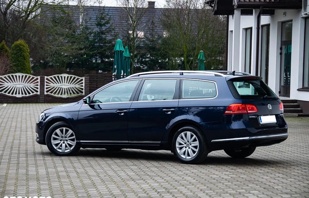 Volkswagen Passat cena 37900 przebieg: 249000, rok produkcji 2014 z Legnica małe 781